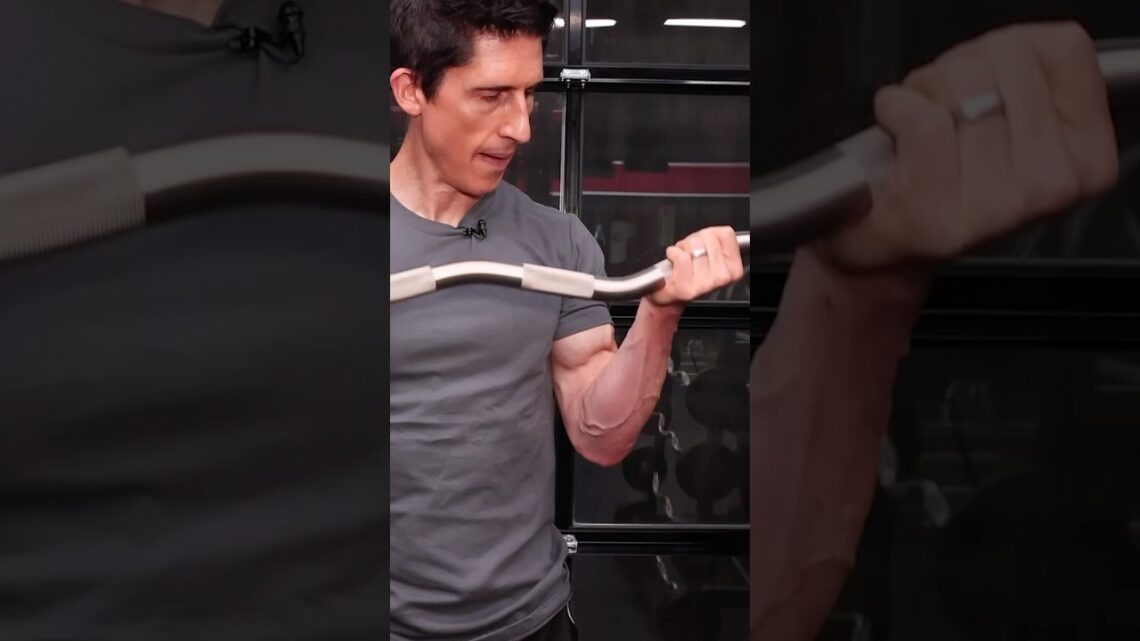 Do EZ Bar Curls Like This (IMPORTANT)