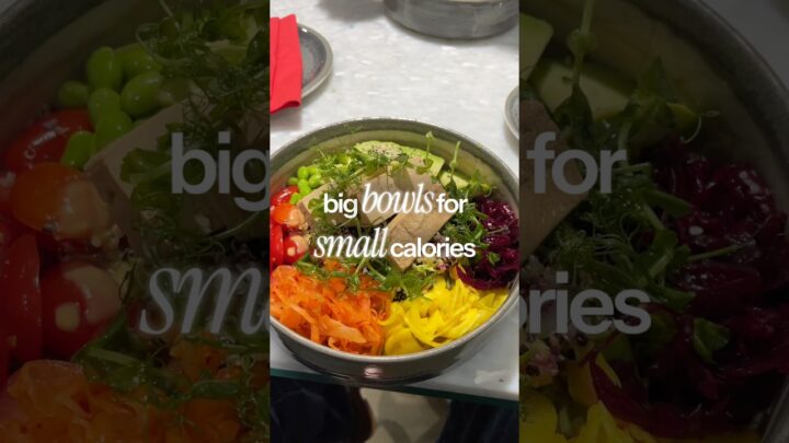 Big bowls, small calories. That’s the secret. #fatloss #weightlosstips #diet
