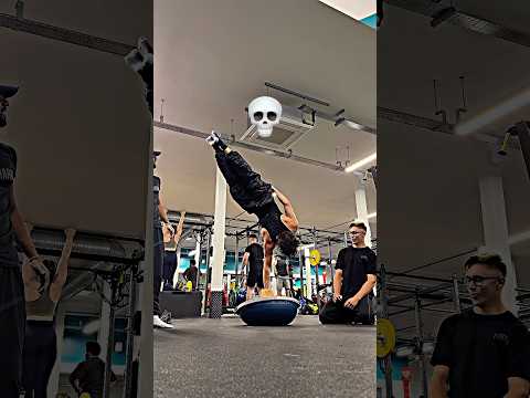 I made them SHOCKED 💀 (The end 🤯) #calisthenics #motivation #gym #gymmotivation #streetworkout
