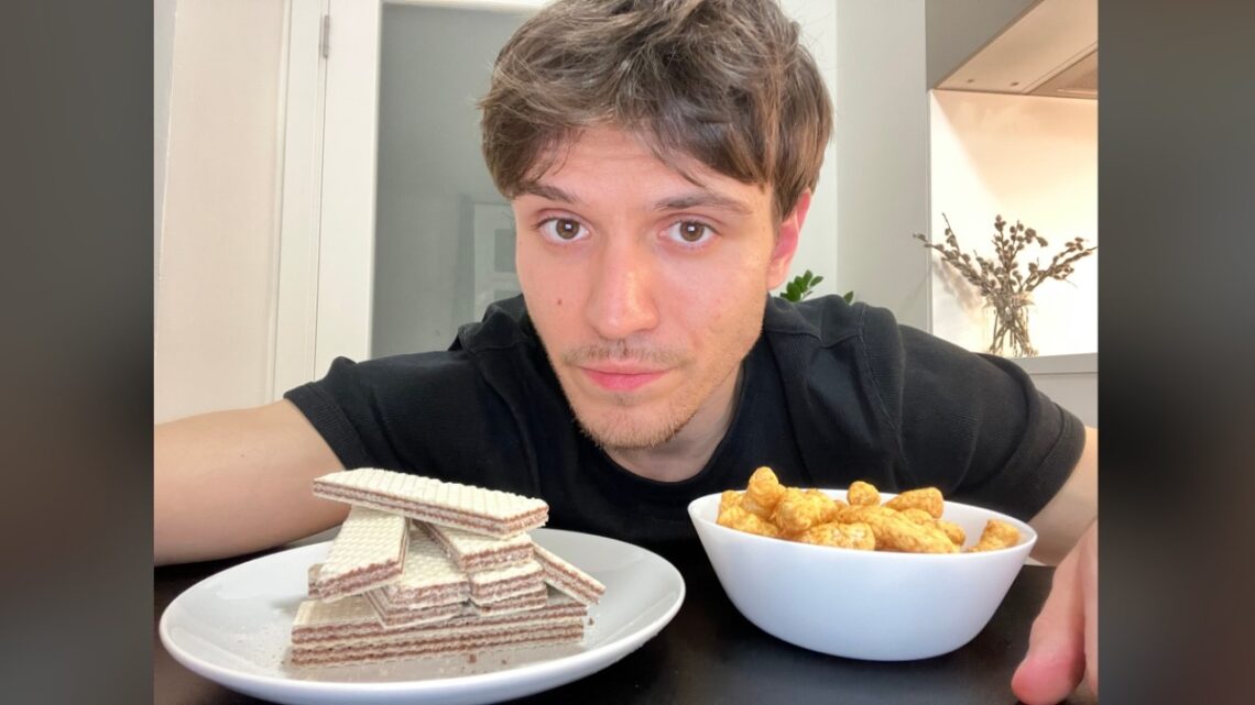 How I STOPPED Emotional Eating (After Years of Binging & Starting Over)